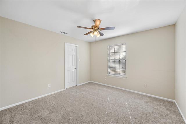 Building Photo - 1561 Yaggi Dr