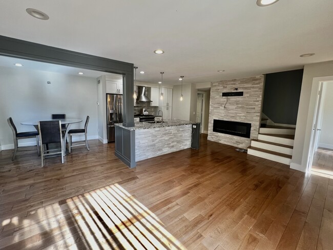 Building Photo - 8515 Winchester Dr