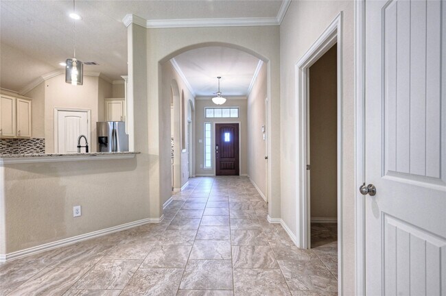 Building Photo - 3823 Cactus Field Ln