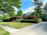 Building Photo - 1216 Weber Dr