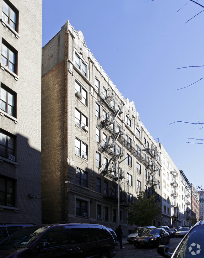 Building Photo - 622 West 141st Street