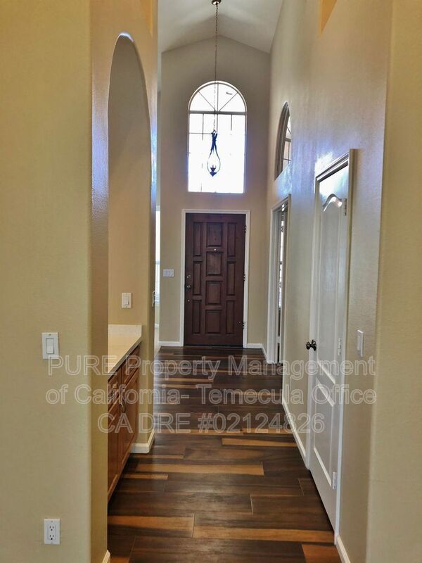 Building Photo - 31374 Corte Tunas