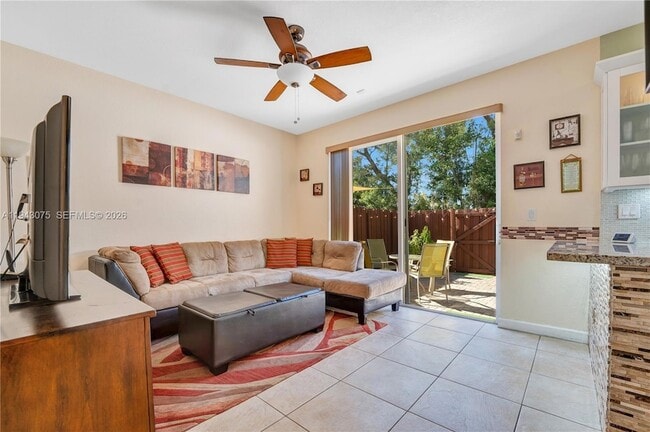 Building Photo - 7806 NW 116 Pl