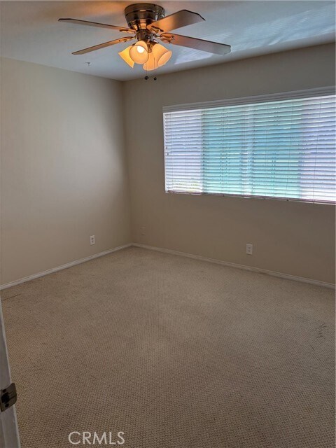 Building Photo - 1742 La Mesa Oaks Dr