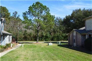 Building Photo - 1815 Country Village Blvd