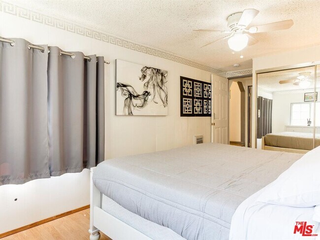 Building Photo - 138 S Madison Ave