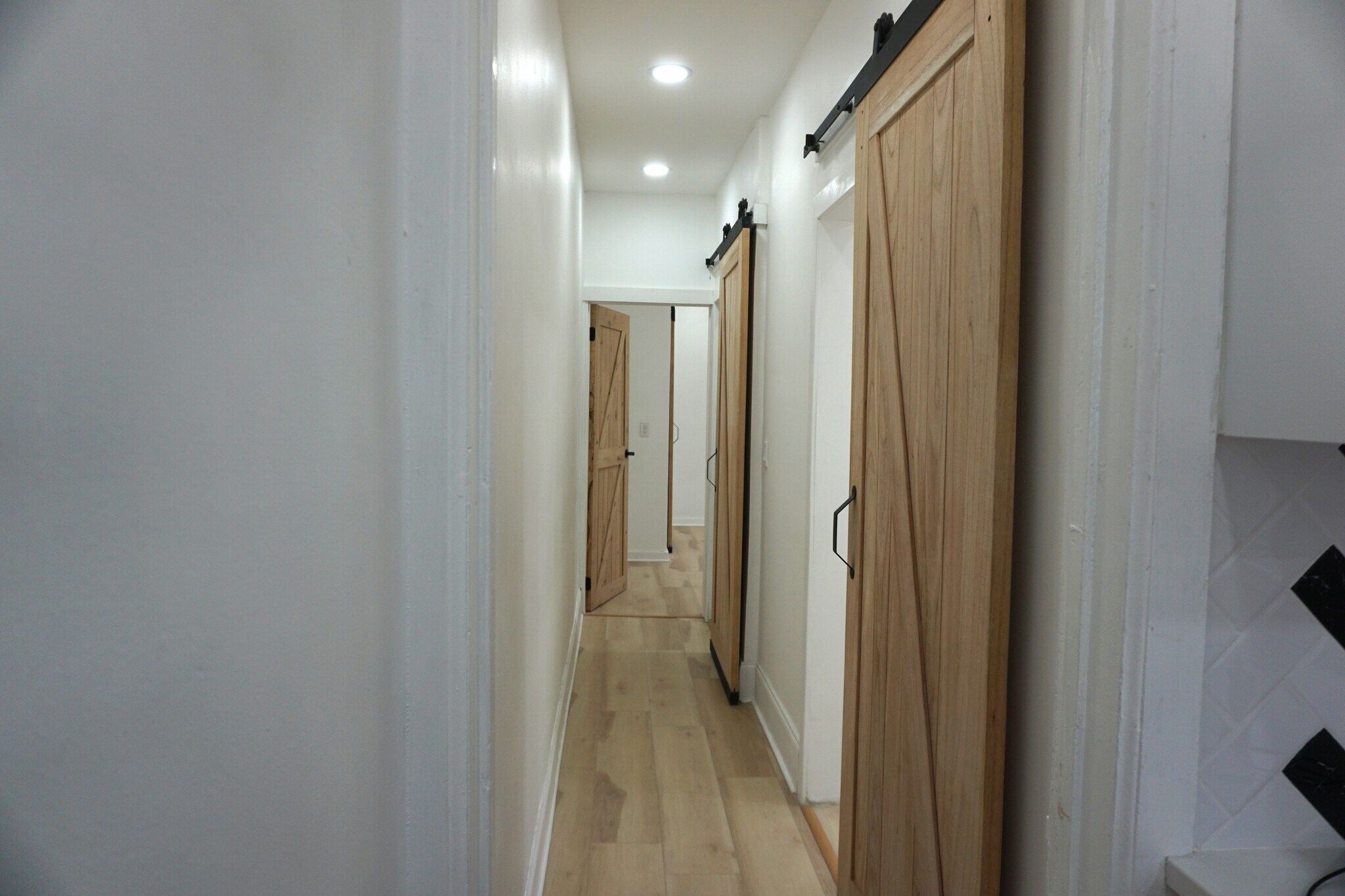 Building Photo - 1550 Warren St