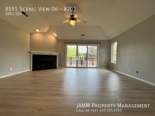 Building Photo - 8591 Scenicview Dr