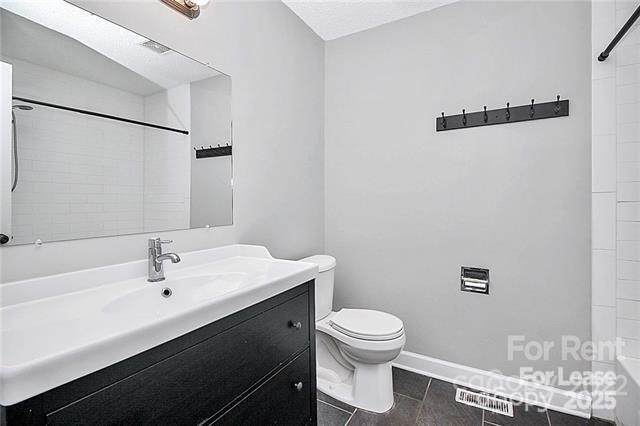 Building Photo - 11820 Antebellum Dr