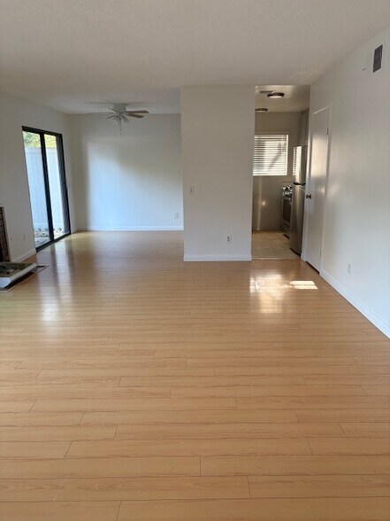 Living/dining area - 28875 Conejo View Dr