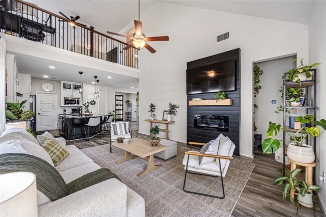 Building Photo - 20323 Rainflower Bay Ln