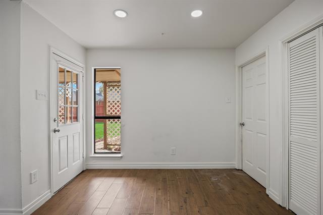 Building Photo - 7214 Aberdeen Dr