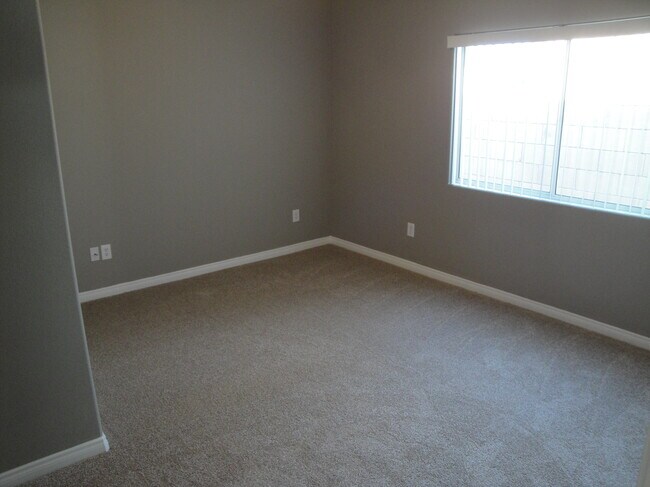 Building Photo - 28160 Landau Blvd