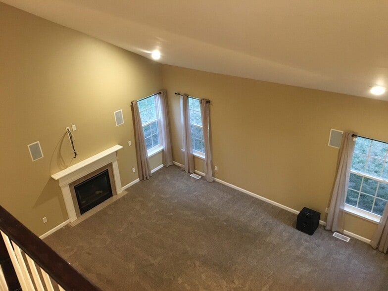 Building Photo - 157 Jewelberry Dr
