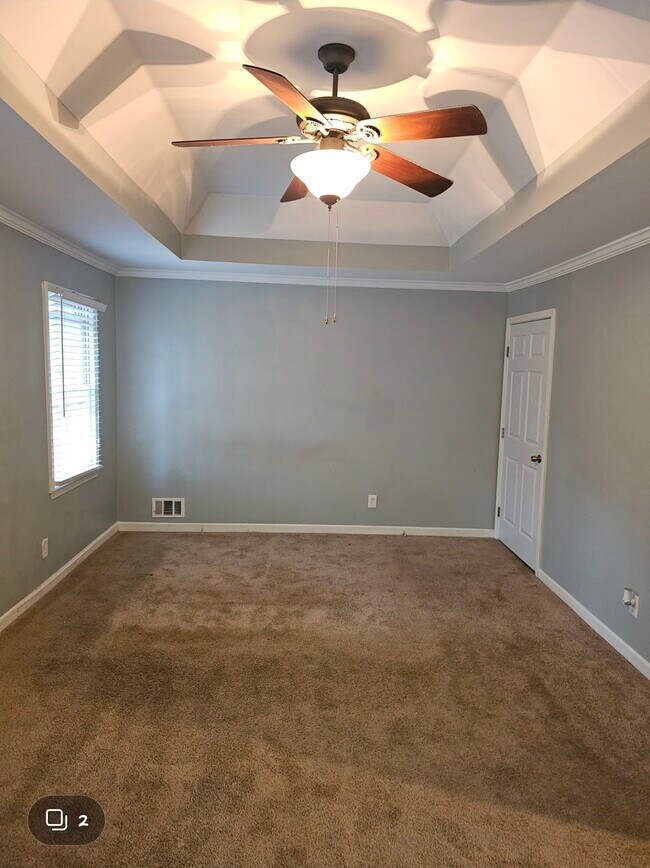 Building Photo - 270 Huckleberry Ln