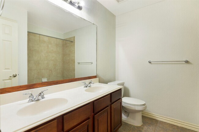 Building Photo - 66 Frontera Cir