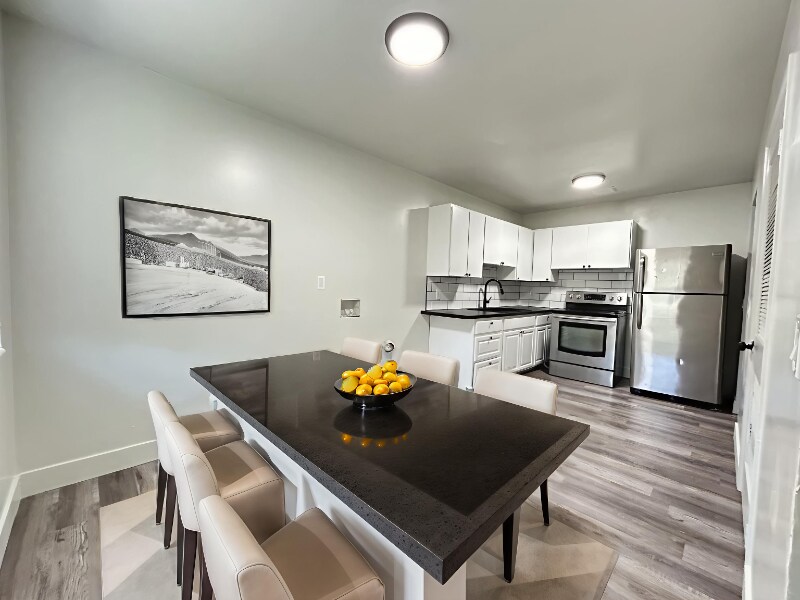 Building Photo - 1340 S 200 E