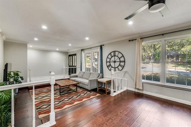 Building Photo - 7544 Madeira Dr