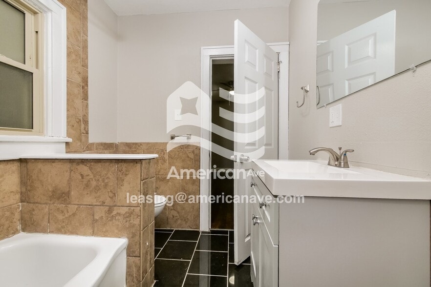 Building Photo - 5505 Garfield Ave