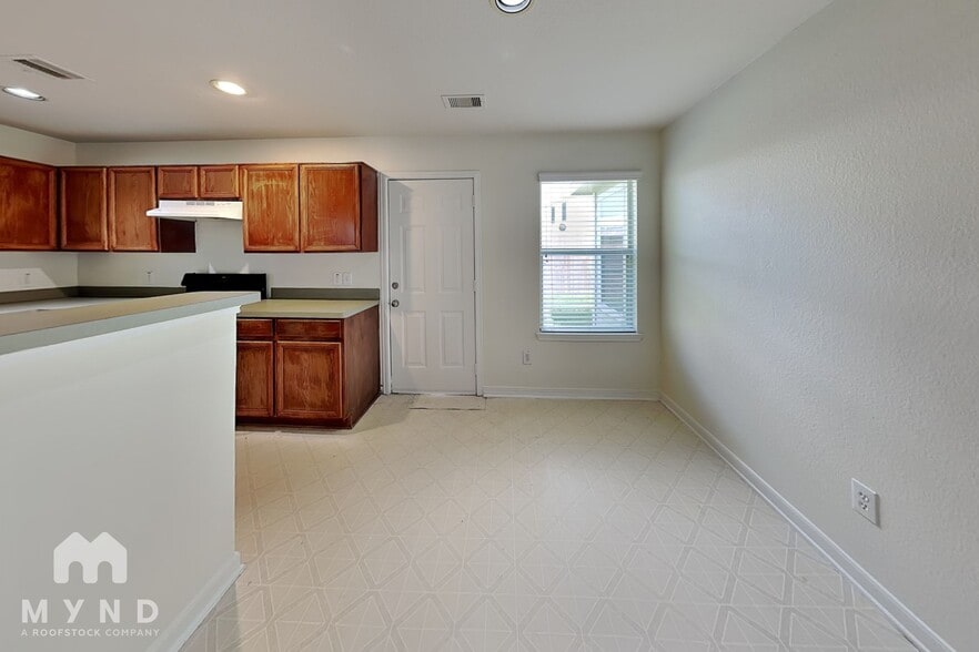 Building Photo - 4103 Oakview Creek Ln