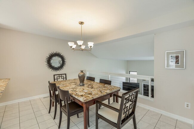 Building Photo - COMING SOON -11030 Thrush Ridge Rd - Liste...