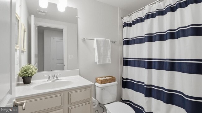 Building Photo - 13806 Litespeed Way