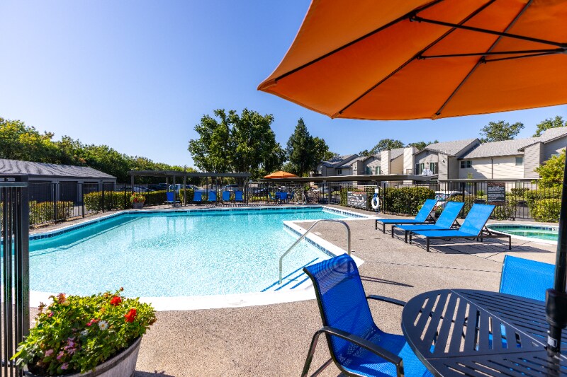 Building Photo - 9241 Elk Grove Florin Rd