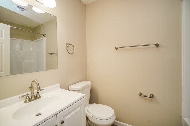 Building Photo - 381 Stone Mill Rd