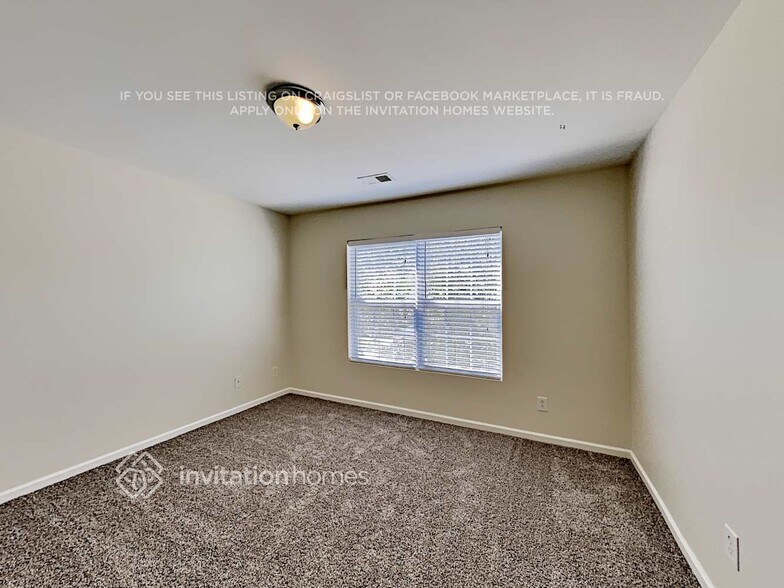 Building Photo - 7342 Lamplighter Close Dr