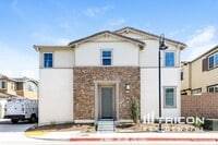 Building Photo - 31704 Willowood Way