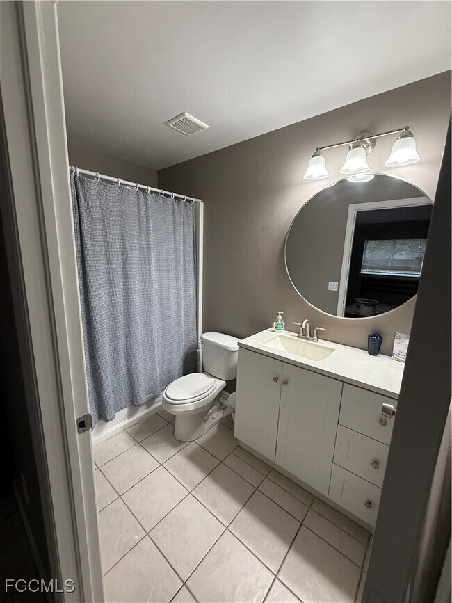 Building Photo - 4718 28th St SW