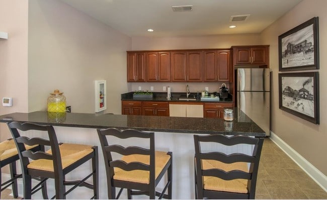 Interior Photo - Clairmont at Campostella I