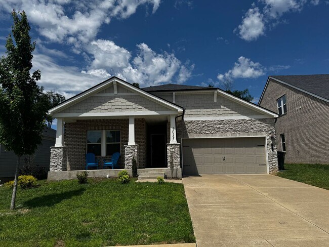 Primary Photo - Newly build full furnished 3 bed 2 bath ho...