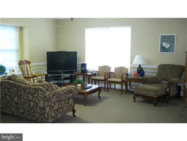 Building Photo - 432 Highland Ests