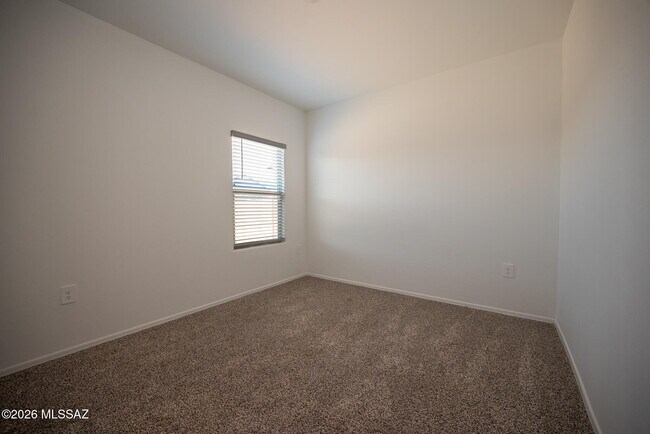 Building Photo - 12194 E Ava Lynn Dr