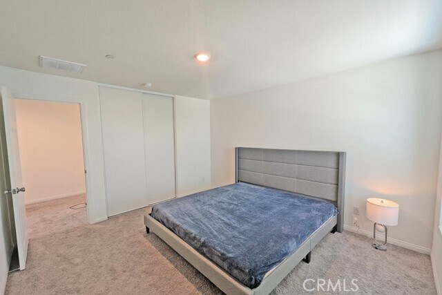 Building Photo - 3338 S Myrtle Dr