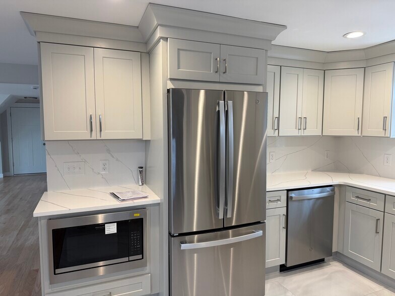 Kitchen - 18 S Main St