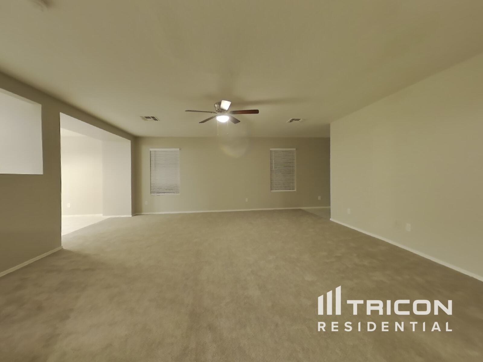 Building Photo - 11522 W Charter Oak Rd