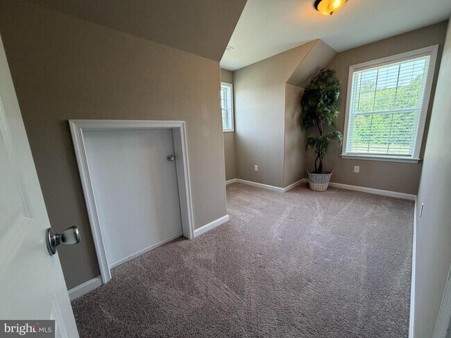 Building Photo - 86 N Rdg Brk Dr