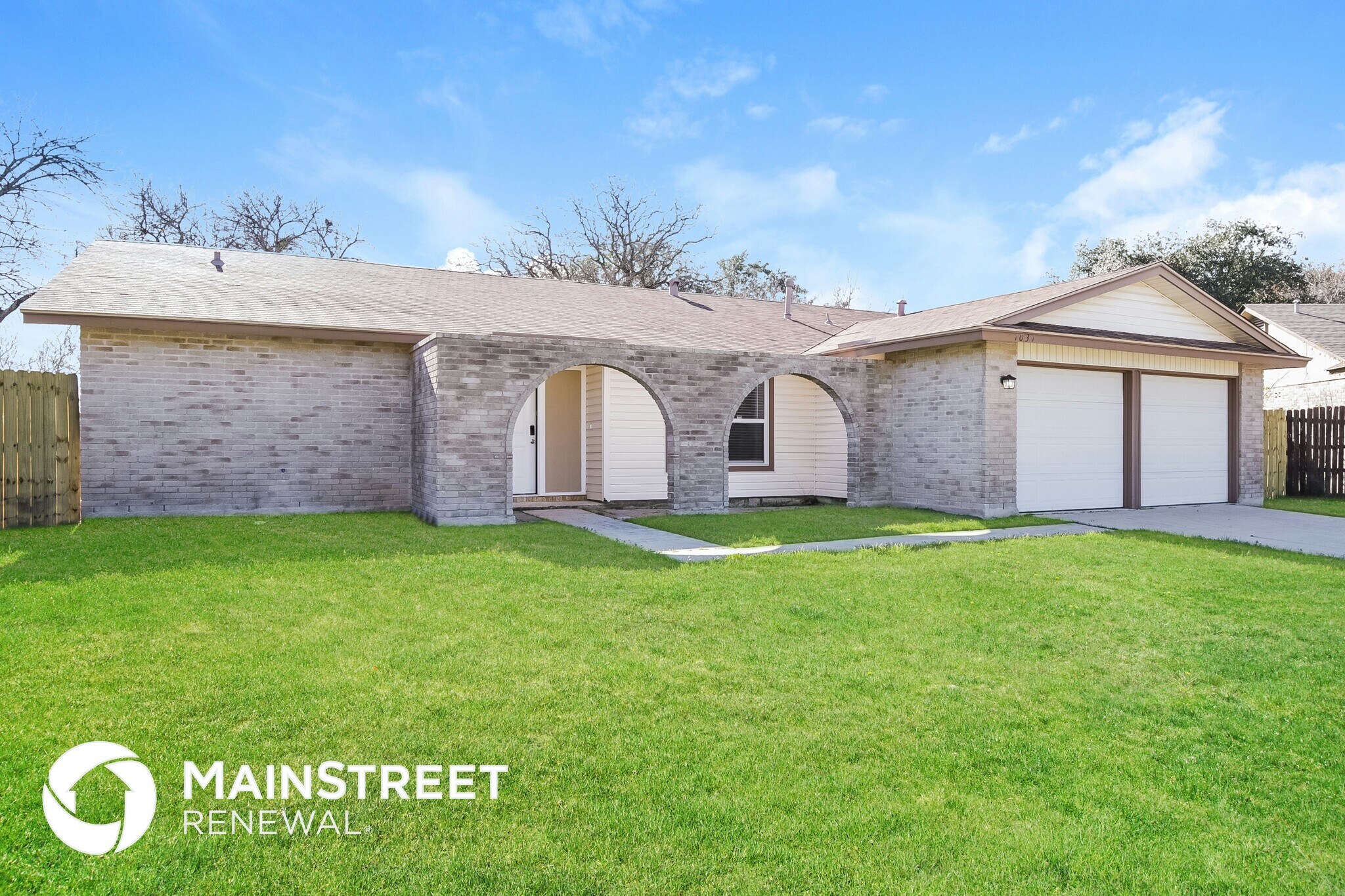 Building Photo - 1031 Mercer Dr