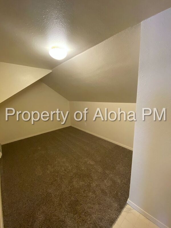 Building Photo - 1606 N 22nd St