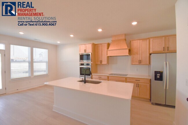 Building Photo - Gorgeous 3 bd home in Murfreesboro off of Veterans Pkwy. Loft and Office!