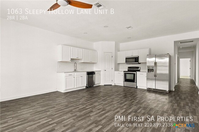 Building Photo - 1063 Sleepy Hollow Ln