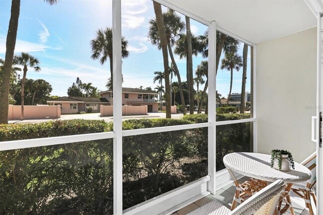 Building Photo - 500 S Washington Dr