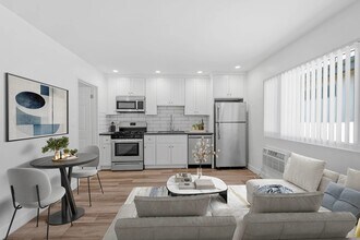 Building Photo - 1240 W 29th St