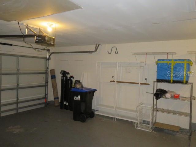 Building Photo - 839 Rosemere Cir