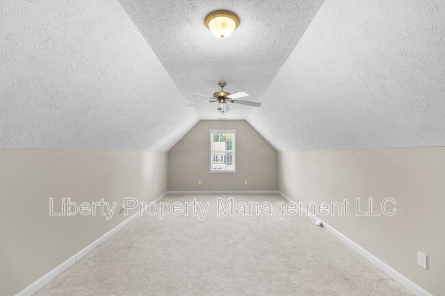 Building Photo - 189 Marquis Dr