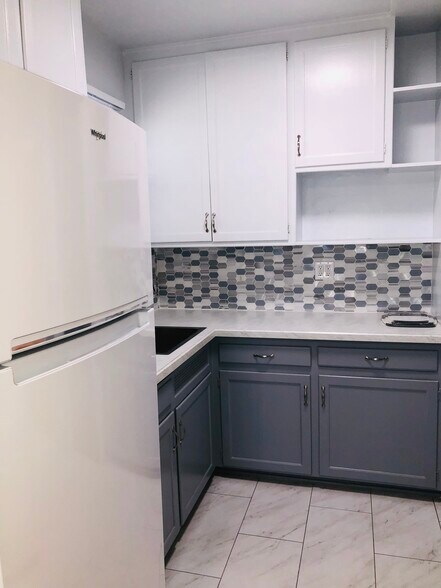 Kitchen - 12544 Venice Blvd