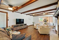 Building Photo - 6700 Middleboro Dr