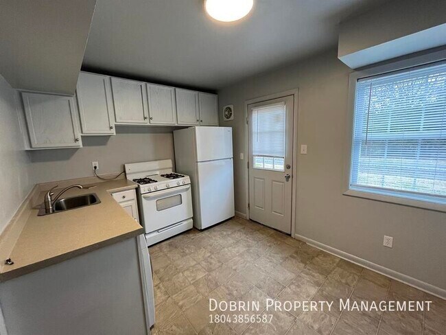 Building Photo - 1709 Colorado Ave